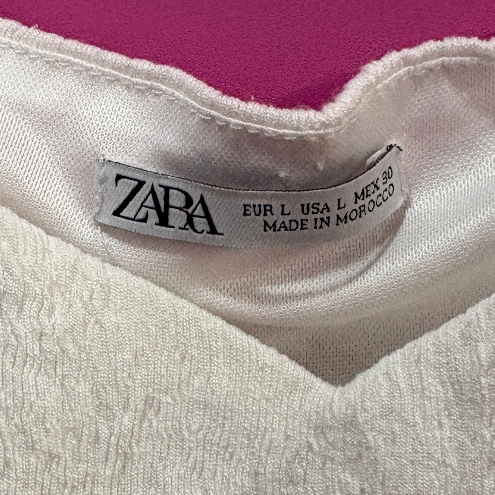 Zara White Cropped Top with Polka Dot Sheer Puff Sleeves - Picture 3 of 4